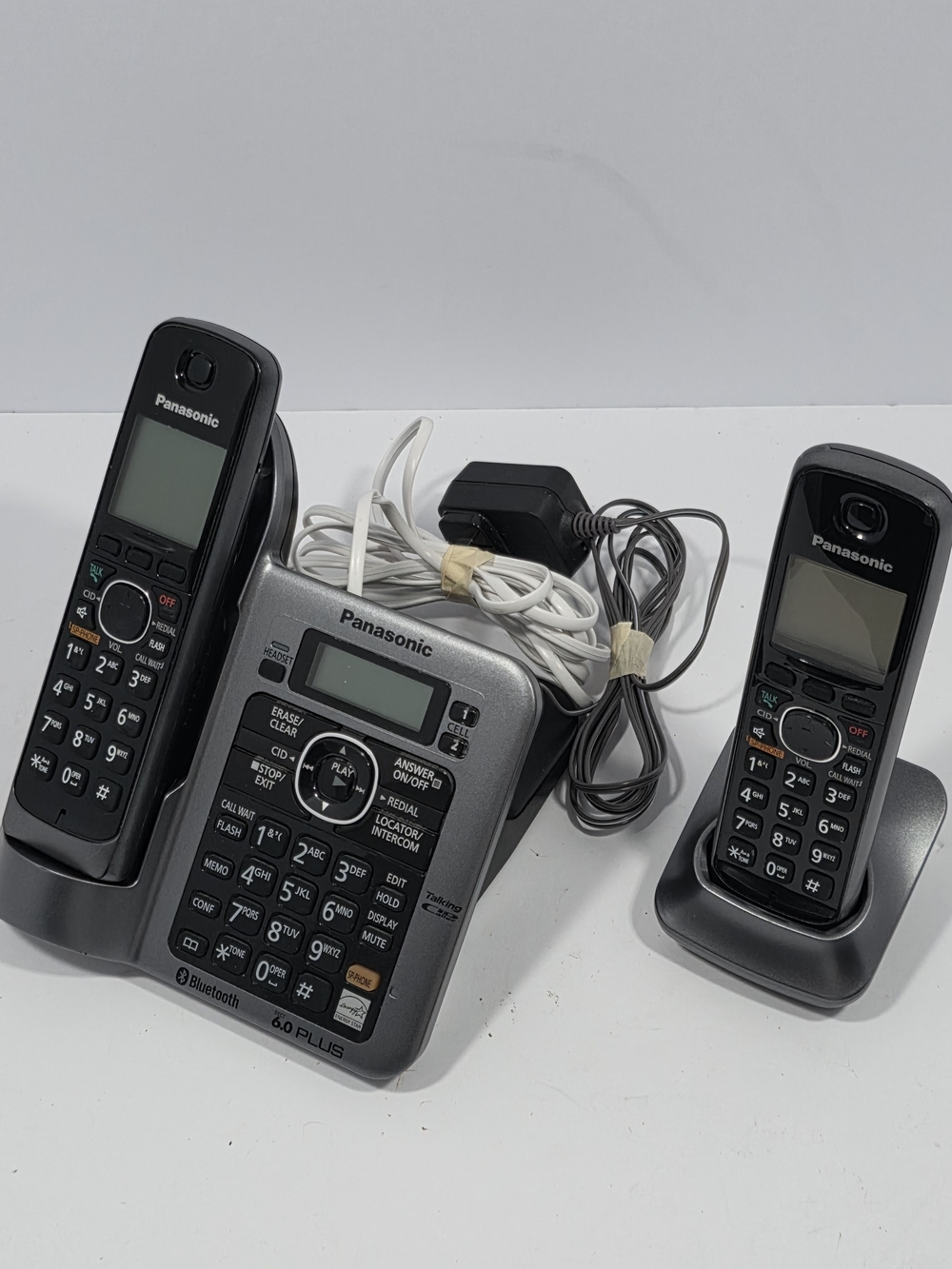 Panasonic KX-TG155SK Link2Cell Bluetooth Cordless Phone 2 Handsets Answering
